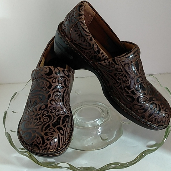 b.o.c by Born clogs – brown – Women 8 - Picture 3 of 8